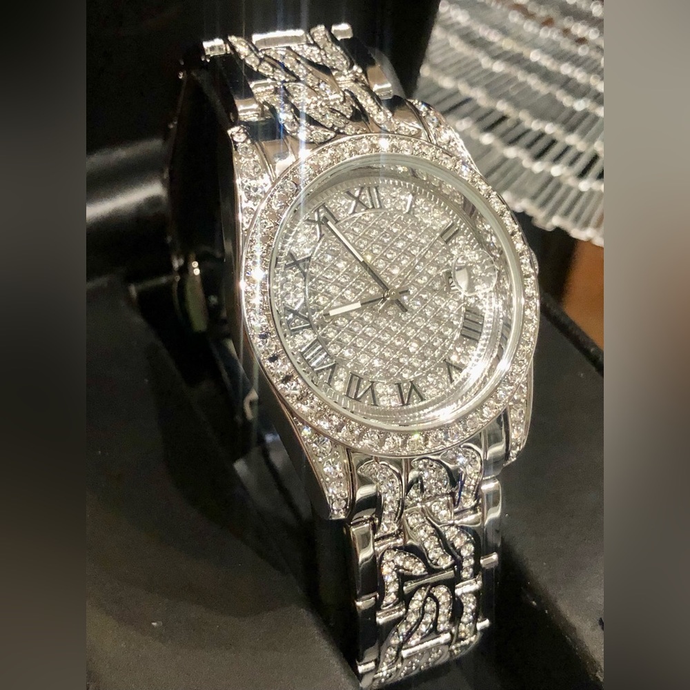 Croton “Balliamo” Swarvoski 36mm Unisex Watch